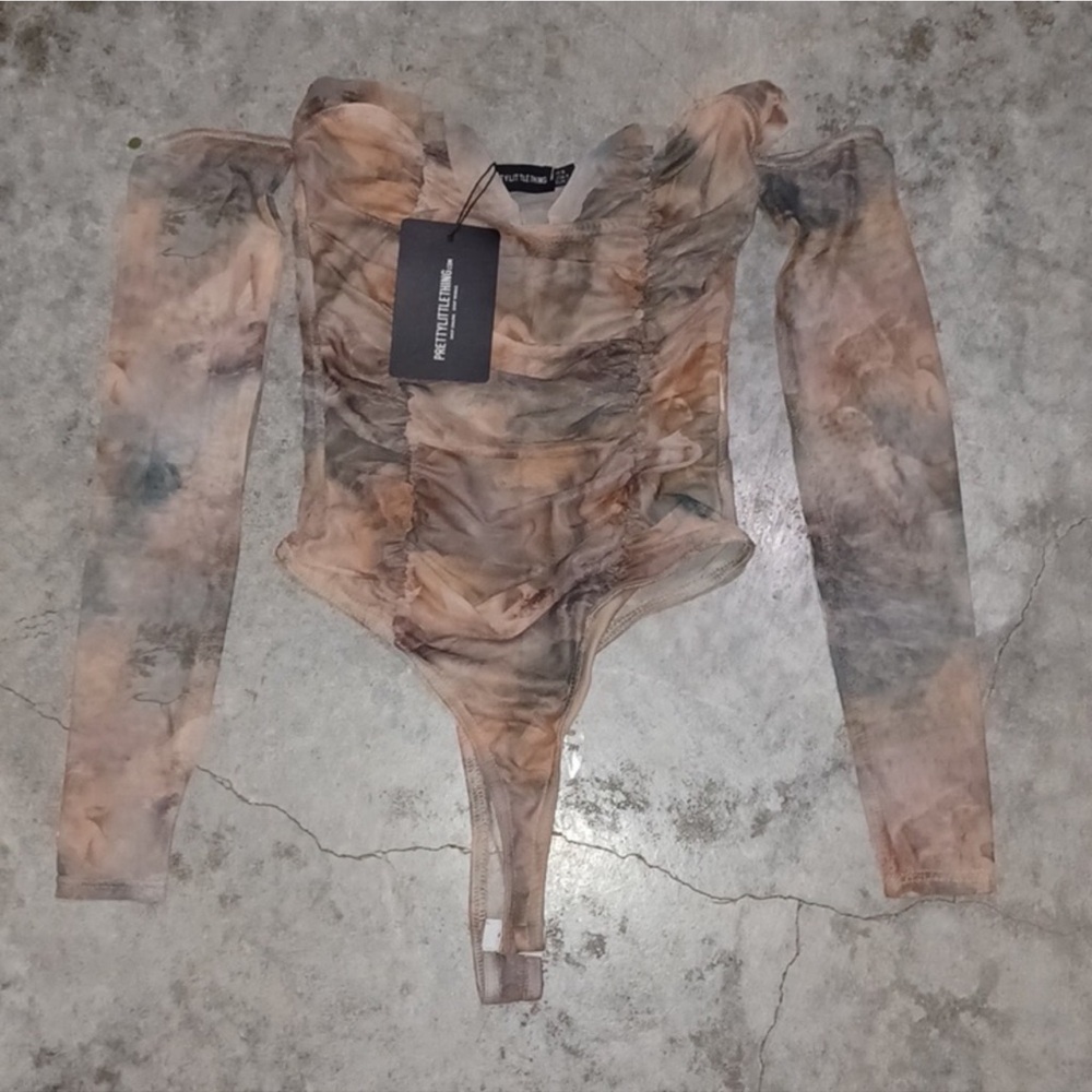 New Multi Water Renaissance Printed Mesh Ruched Bardot Bodysuit size US 4 - Picture 4 of 8